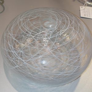 Spindelier yderskærm i klar hvid